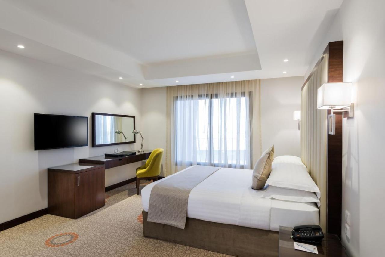 Best Western Plus Al Qurayyat City Center Exterior photo