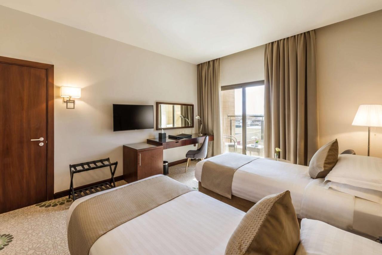 Best Western Plus Al Qurayyat City Center Exterior photo